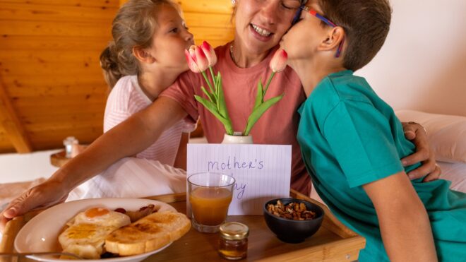 mother's day breakfast in bed