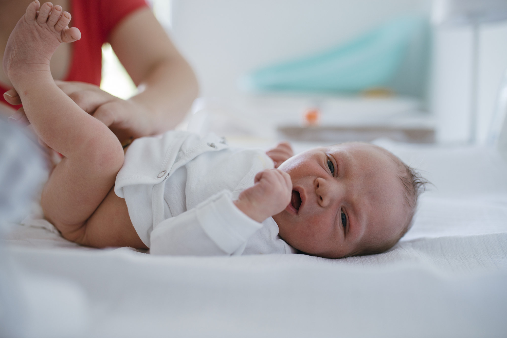 baby diaper change
