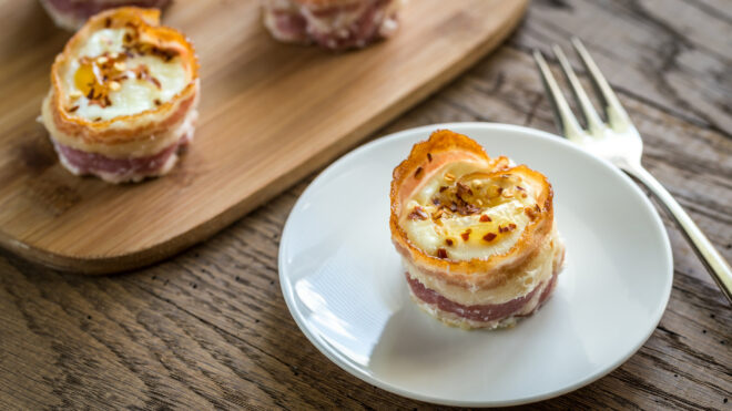 bacon egg cups breakfast