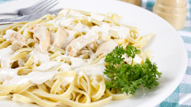 chicken fettuccine alfredo