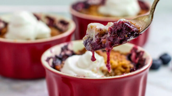Berry Crumble Pot