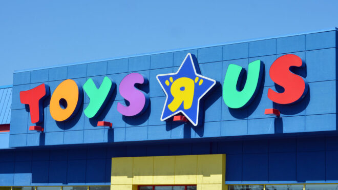 toys r us coming back
