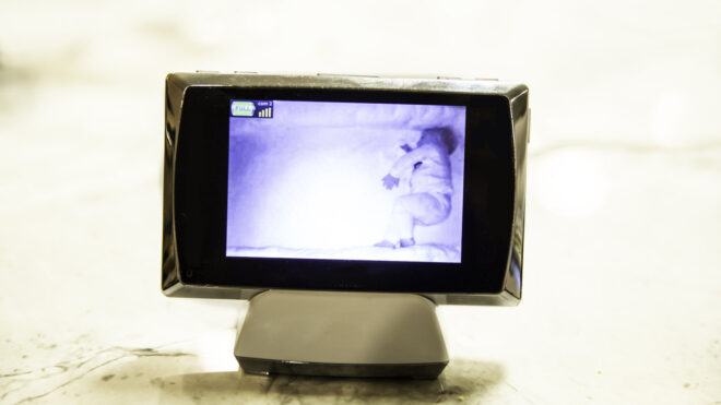 dad sees ghost on video baby monitor