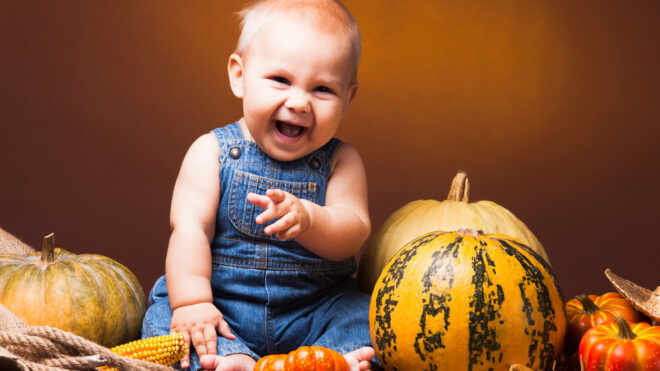 baby with squash