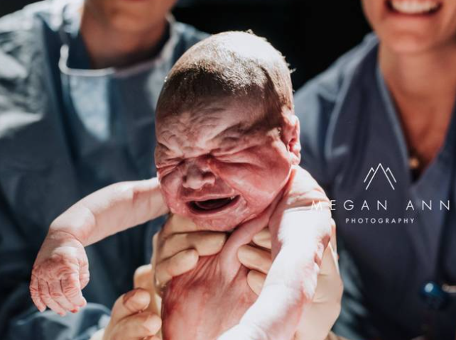 Megan Mattiuzzo takes her own birth photos