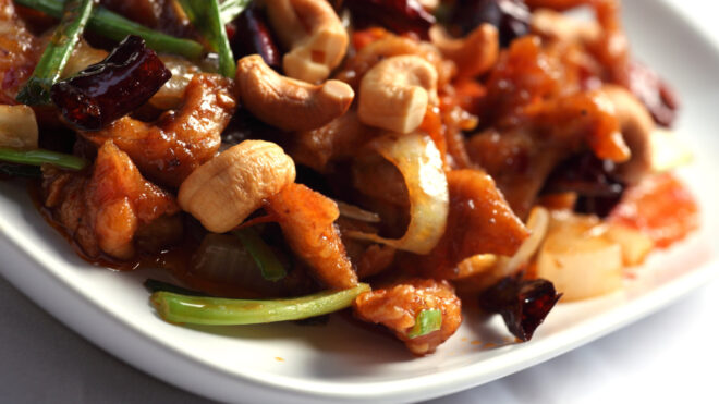 20 Minute Cashew Chicken Zoodles