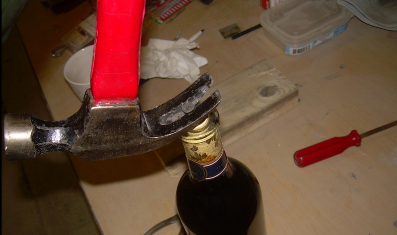 7 Tricks for Opening a Wine Bottle When You Don t Have a Corkscrew - 75