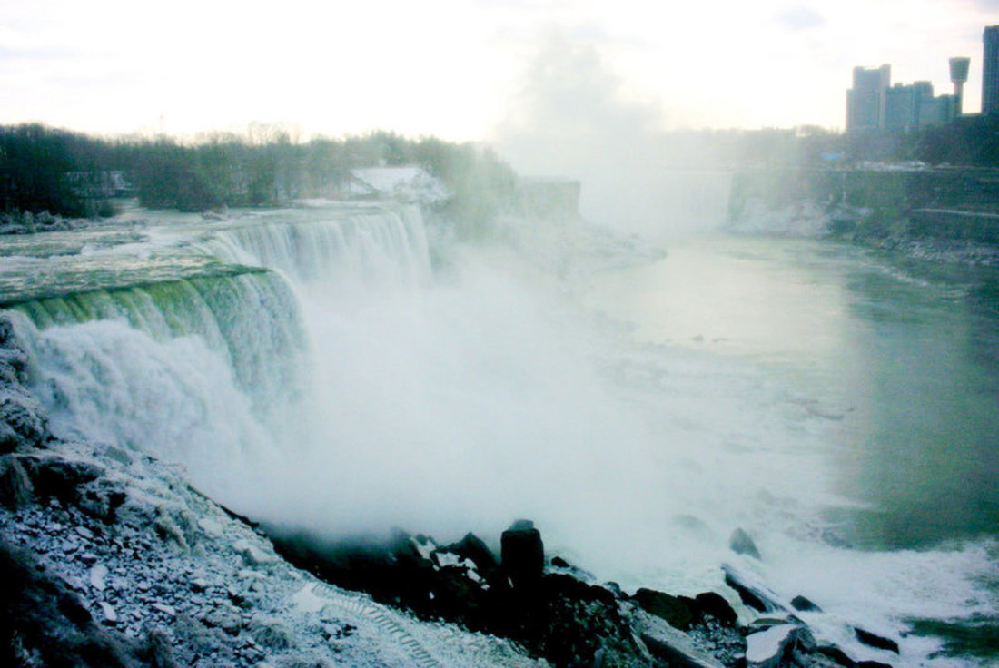 img-of-media-slide-117342-2.jpg