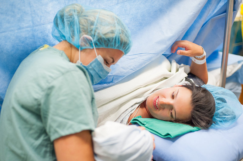 Incredible C Section Photos Show Beauty of Every Type of Childbirth  - 68