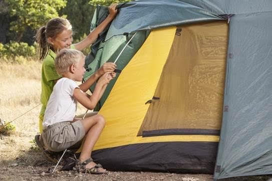 10 Sly Ways Parents Have Sneaked Sex on a Family Camping Trip - 91