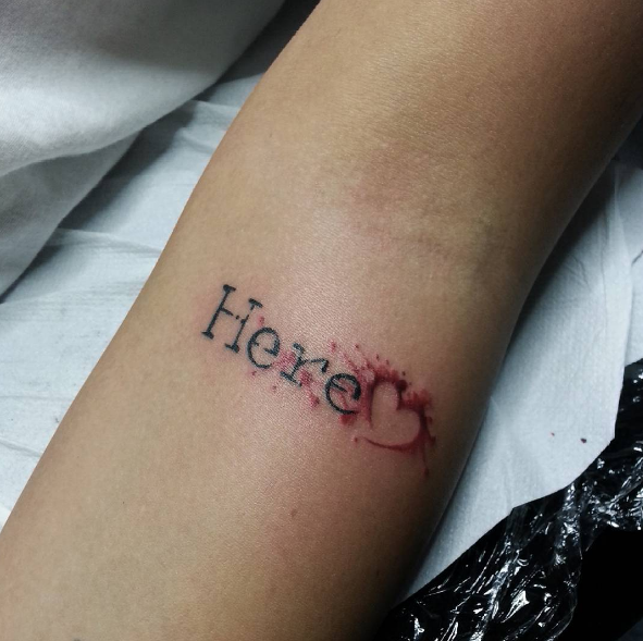 40 Heartfelt Tattoos That Make Us Want to Fall in Love - 32