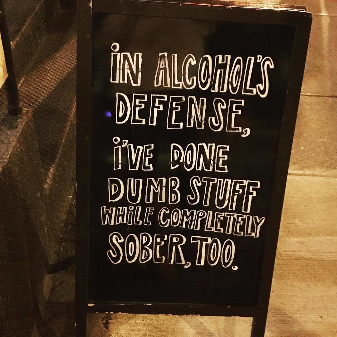 15 Funny Signs That Are Relatable AF - 60