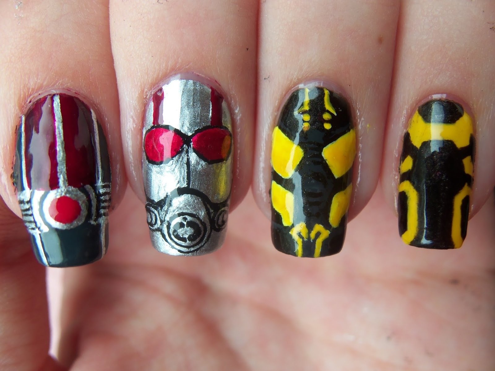 52 Avengers nail art ideas - 29