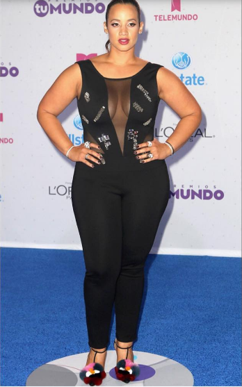 22 photos of Dascha Polanco s body breaking all the damn rules - 15