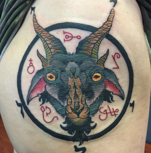 16 cheeky butt tattoos that will give you new booty goals - 45