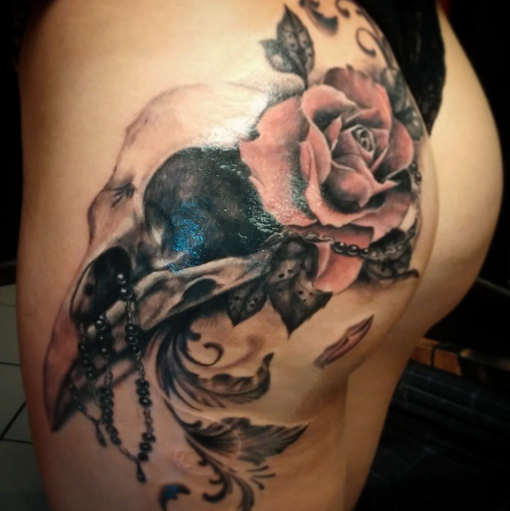 16 cheeky butt tattoos that will give you new booty goals - 87