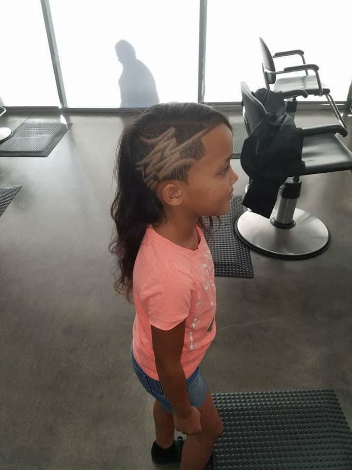 California Girl Banned From School Over Distracting Haircut - 41