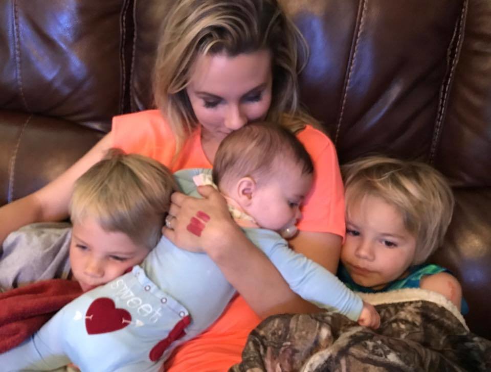 Amy Weatherly motherhood as a job