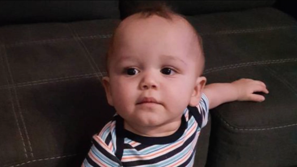 surrogate forced to give her own baby away