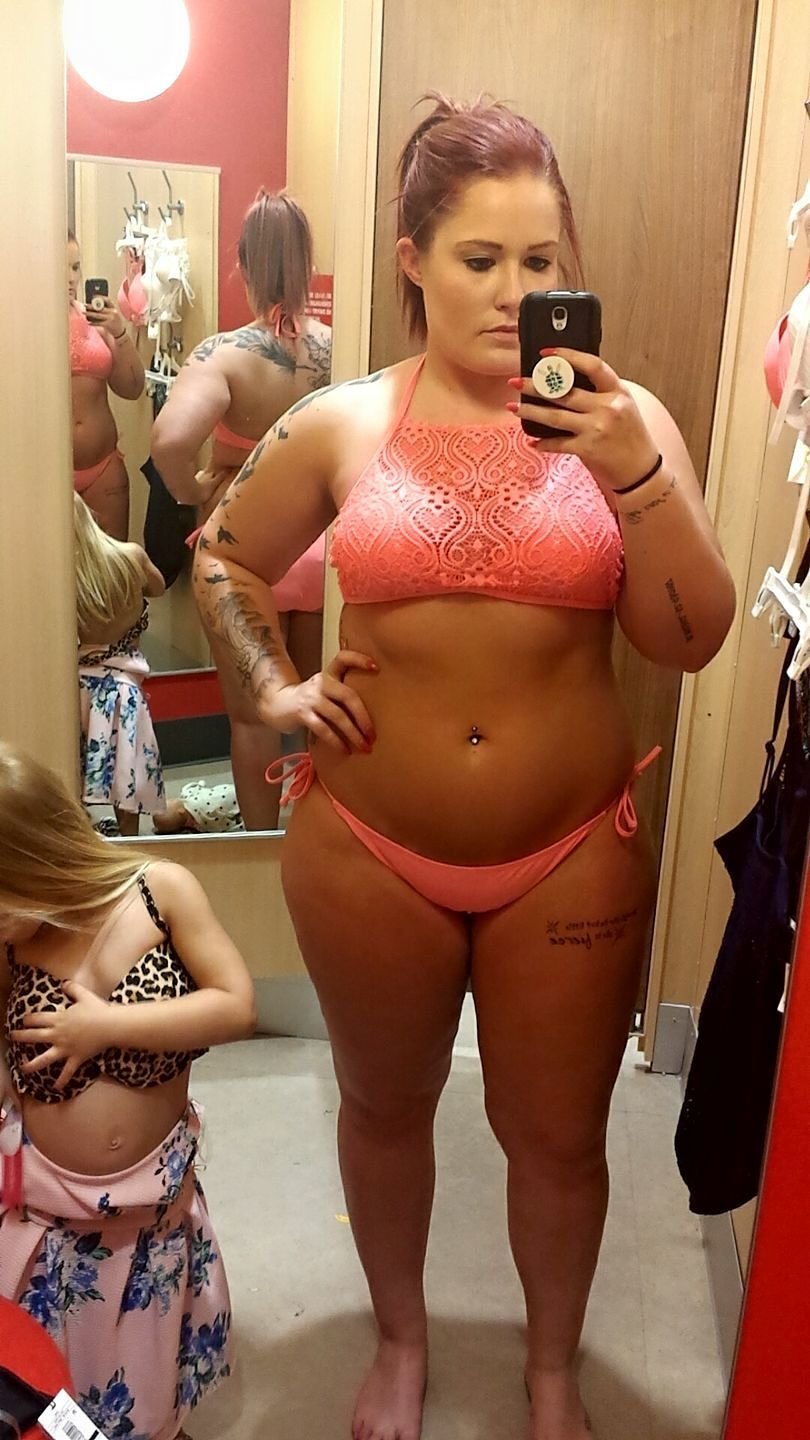 Why This Mom s Bikini Selfie Has Been Shared Thousands of Times - 89