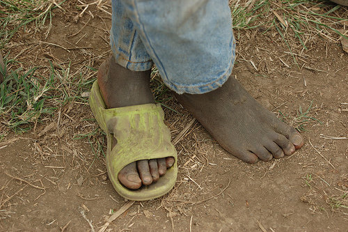 kid missing shoe