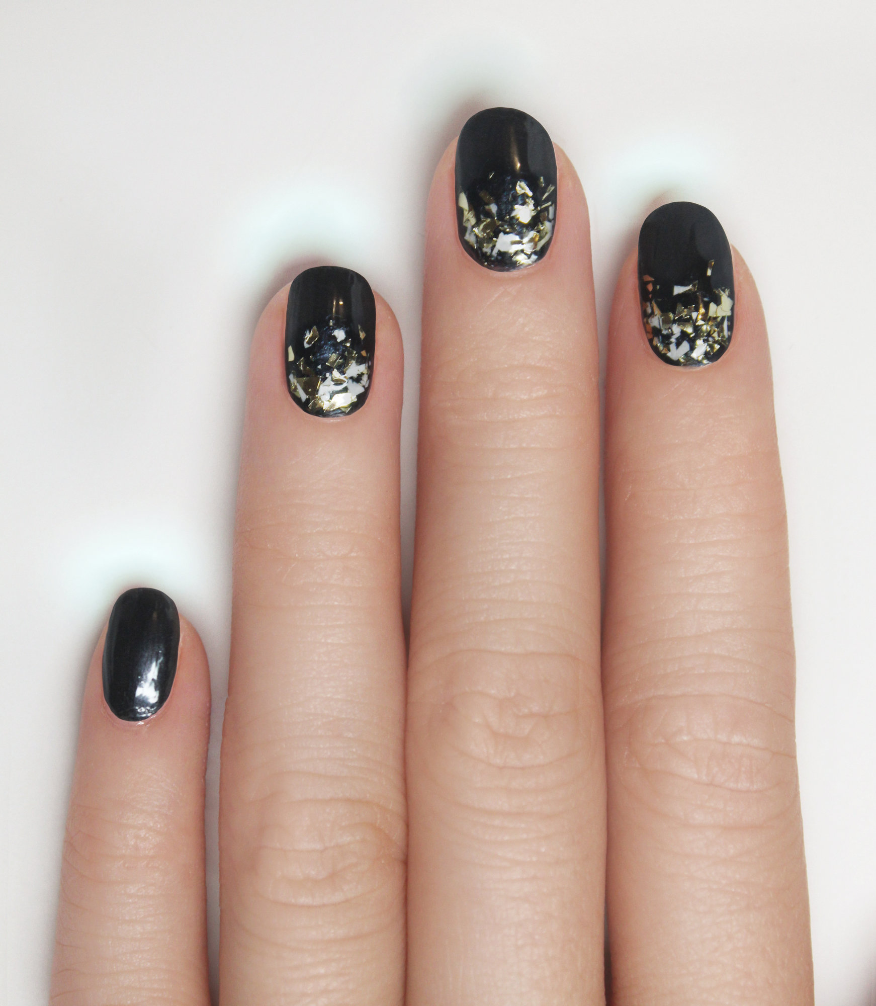 shattered glass nails manicure