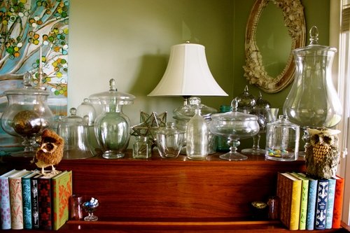 piano vases