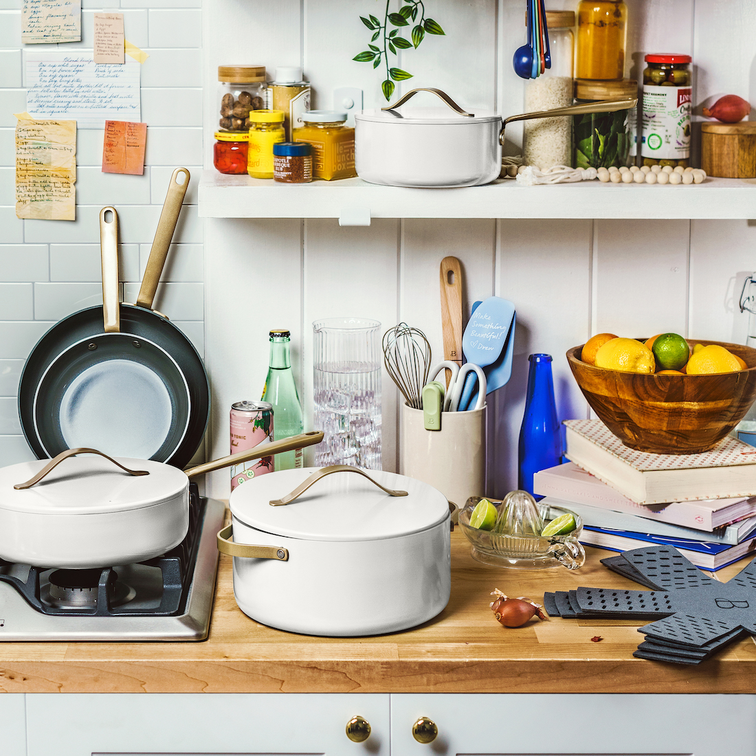 19206_19216_19223_19230_12pc_Cookware_Set_3000__1.jpg