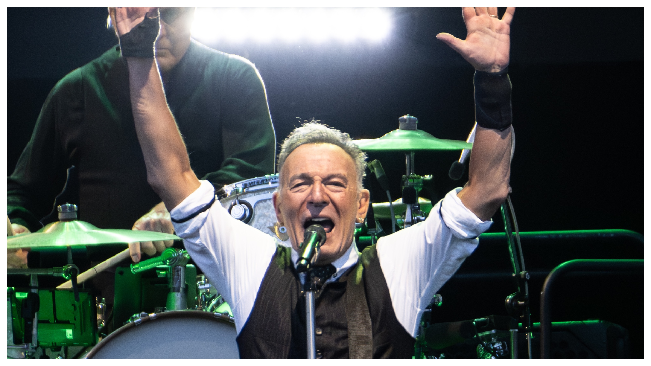 Bruce.jpg