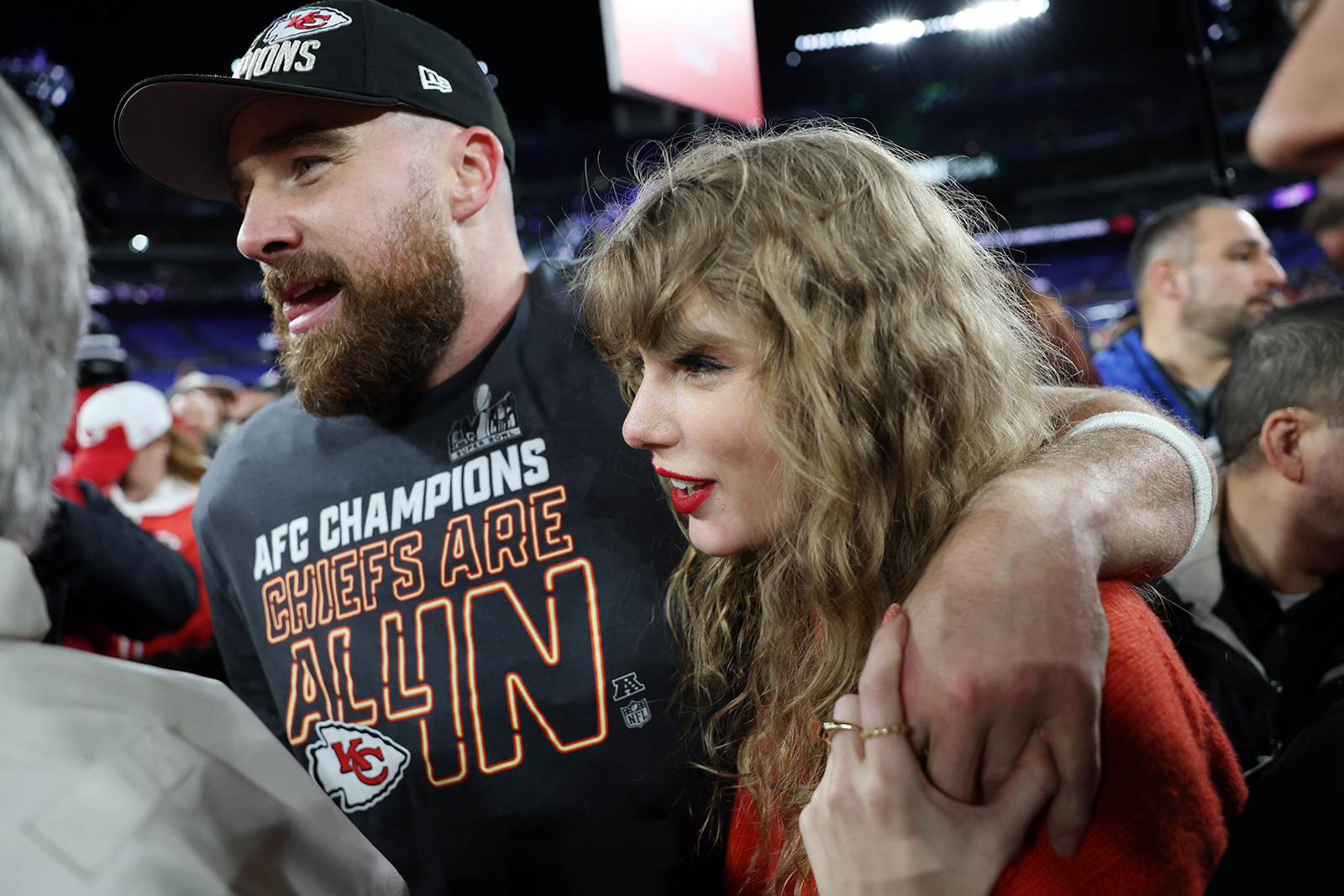 ENTER-MUS-SWIFT-KELCE-SUPERBOWL-GET ENTER-MUS-SWIFT-KELCE-SUPERBOWL-GET