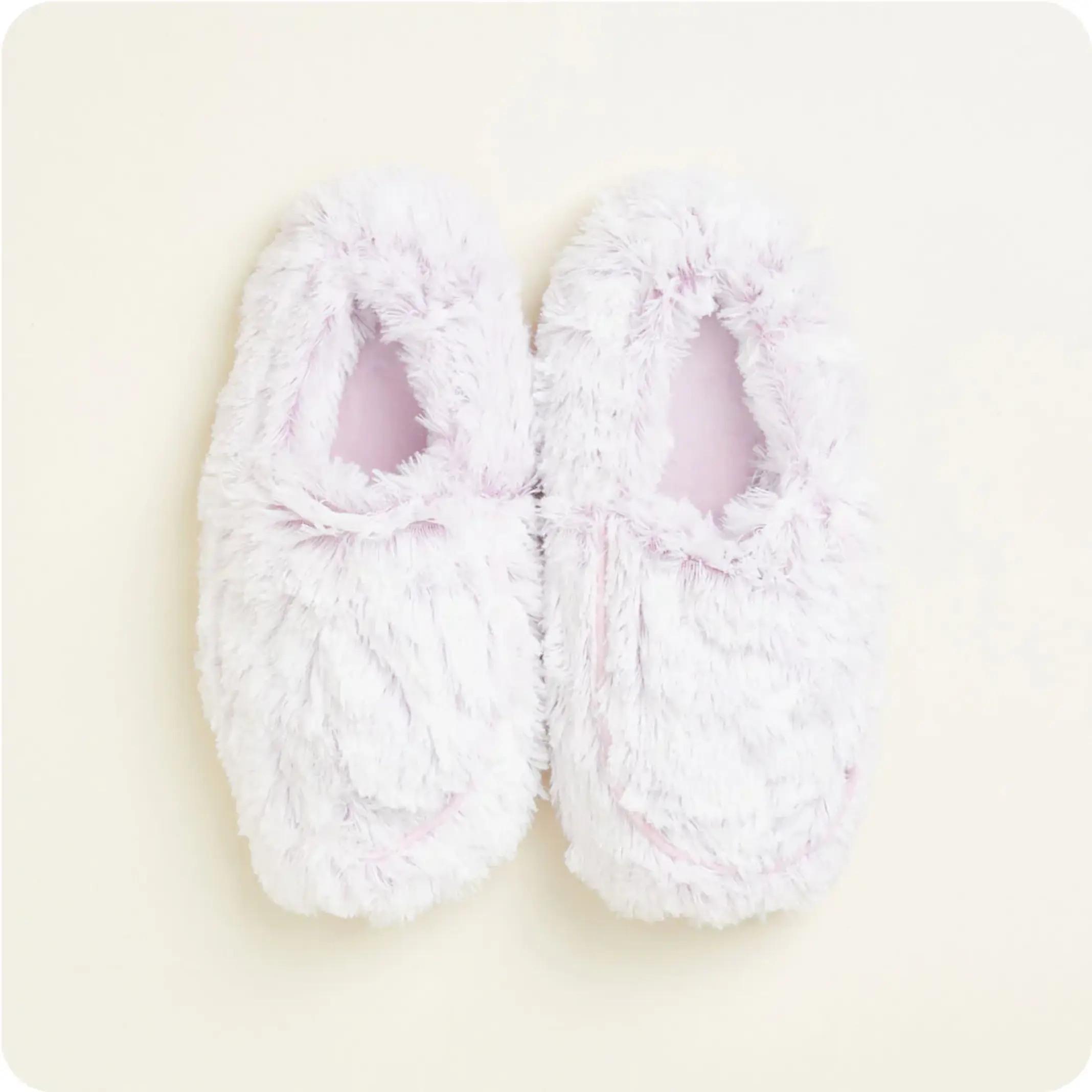 FW-SLI-MP-Marshmallow-Lavender-Slippers-02-Crop_6abaf057-4e8b-4d20-8870-7cab3ce8ea04_1080x-2.webp