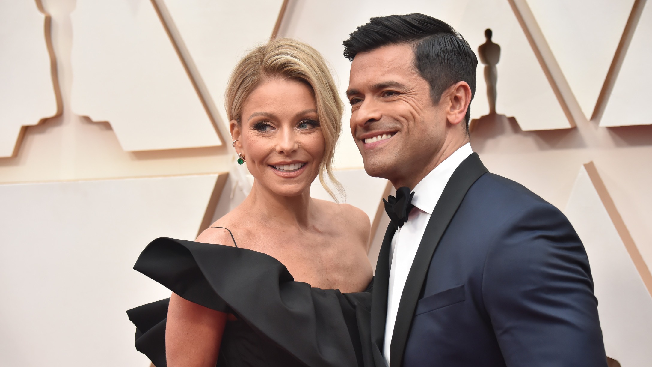 Kelly Ripa and Mark Consuelos