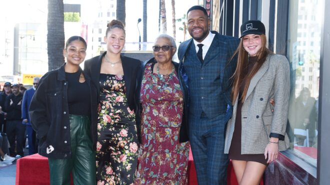 Michael Strahan and family