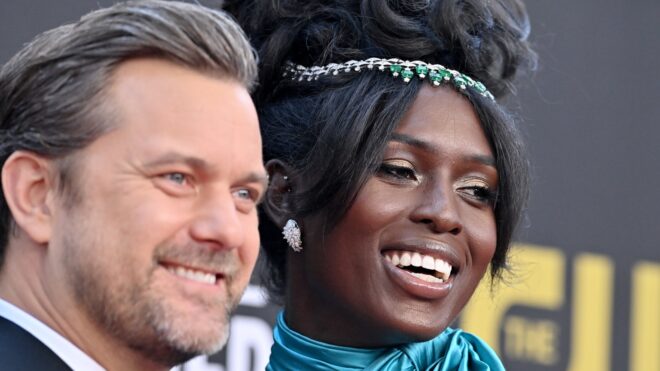 Joshua Jackson and Jodie Turner