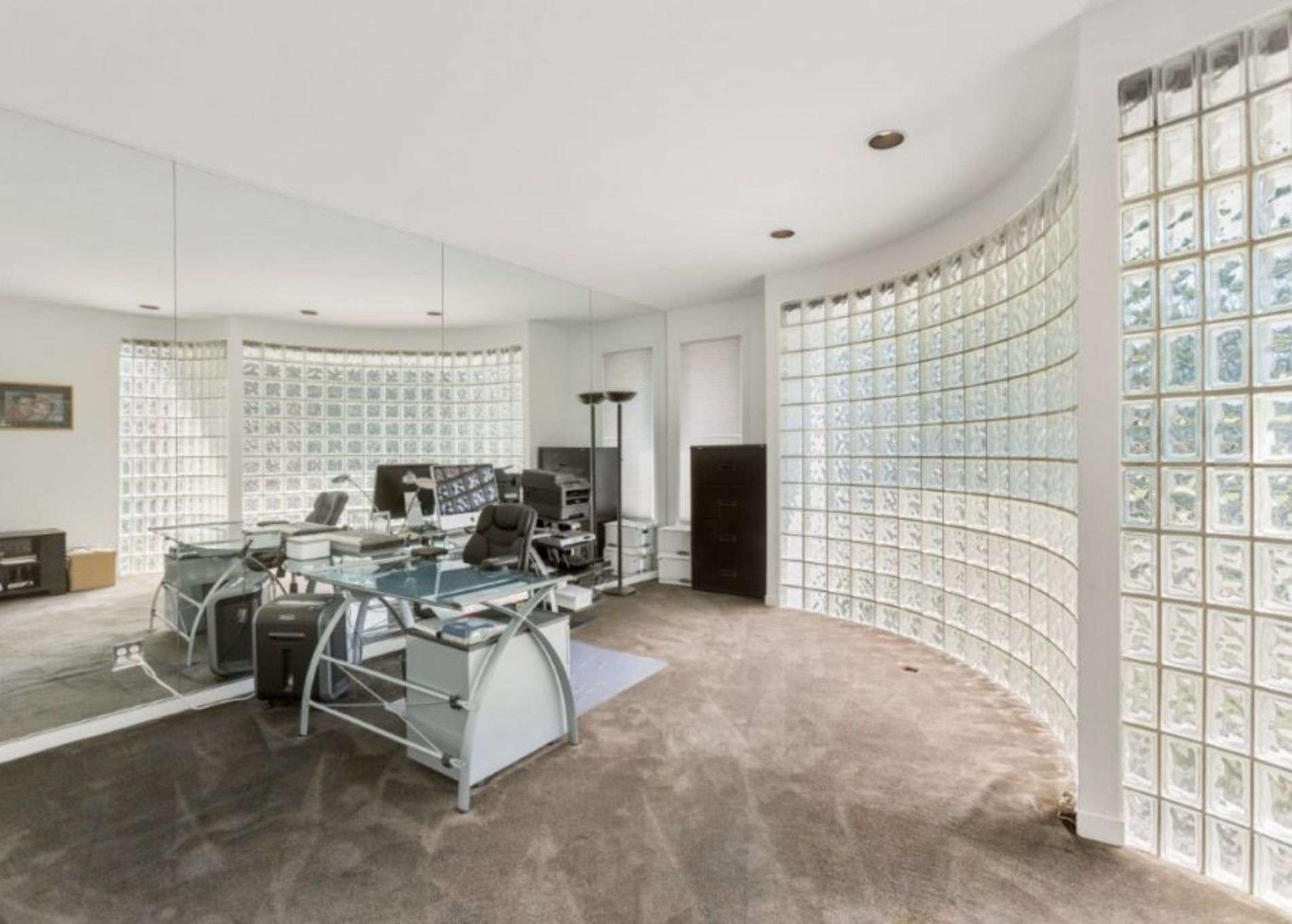 Gloria_Gaynor_New_Jersey_Home__12.jpg