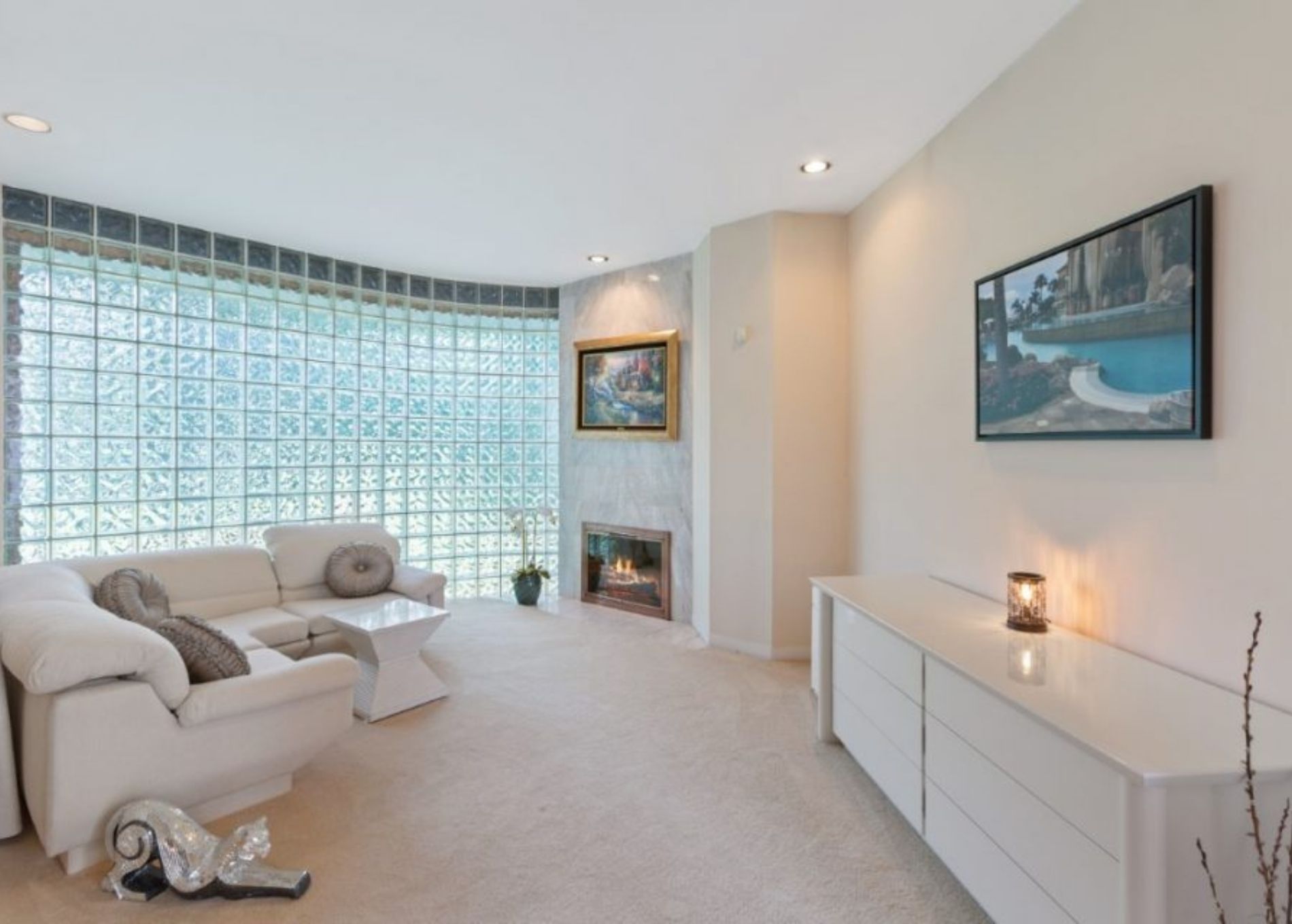 Gloria_Gaynor_New_Jersey_Home__5.jpg