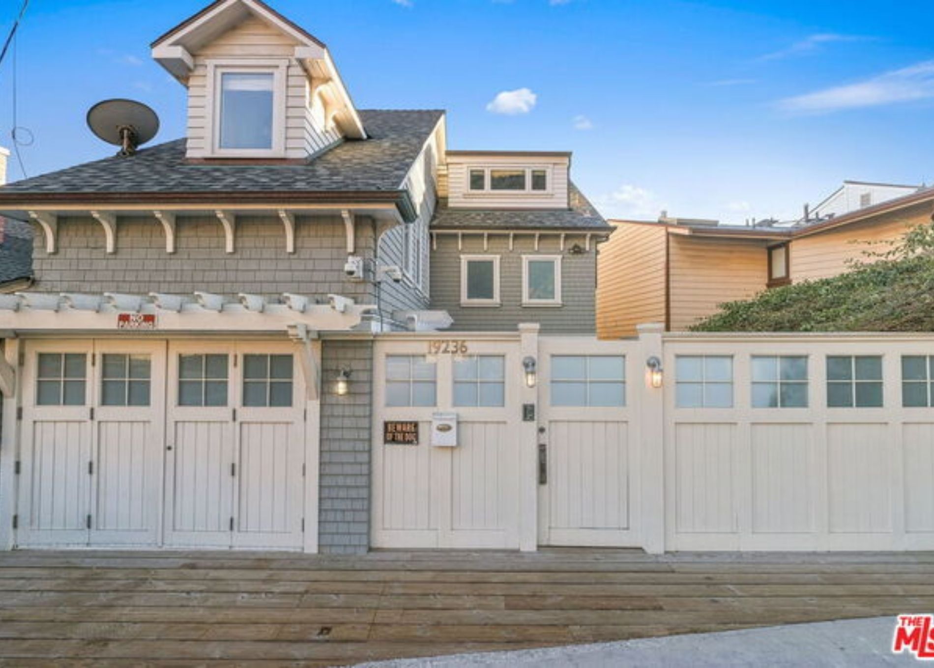 Judy_Garland_front_house.jpg