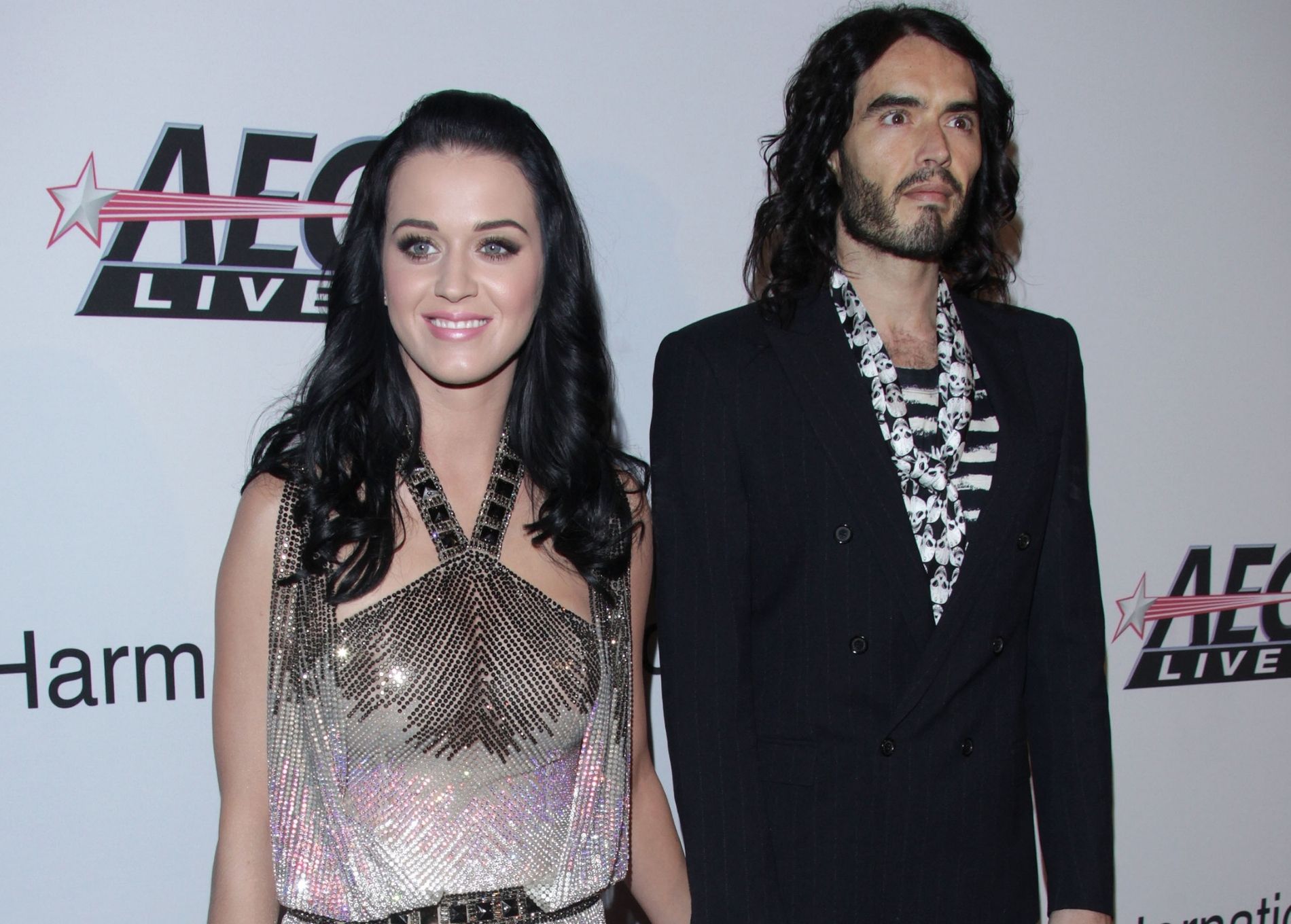 Katy_Perry_and_Russell_Brand.jpg
