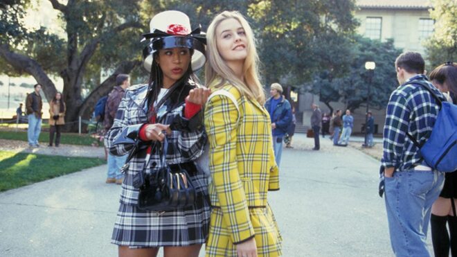 Alicia Silverstone and Stacey Dash in Clueless (1995)