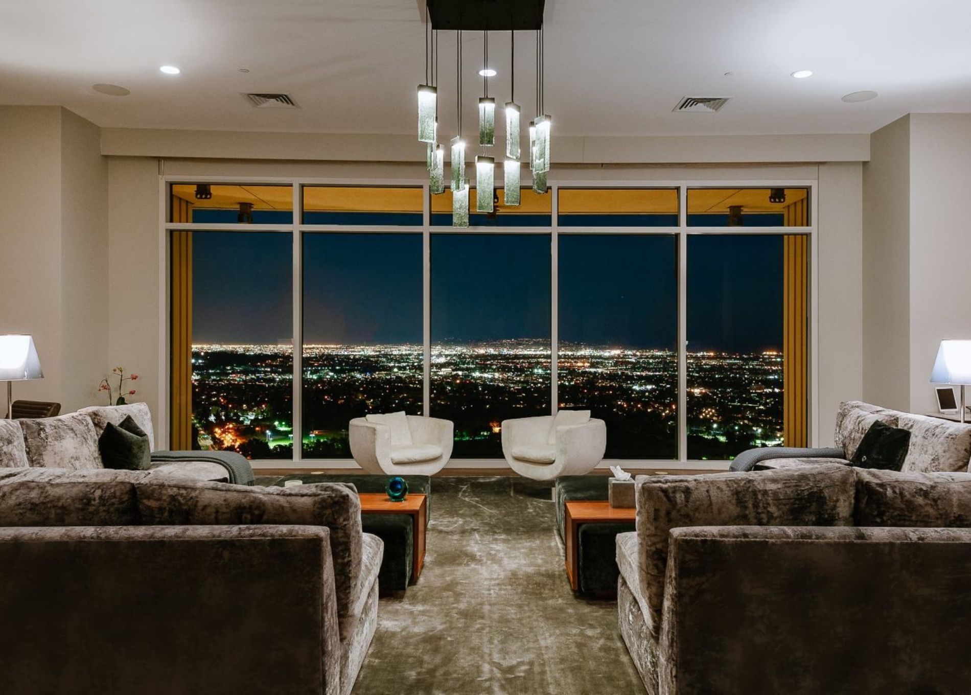 Matthew_Perry_sells_Century_City_penthouse__5.jpg