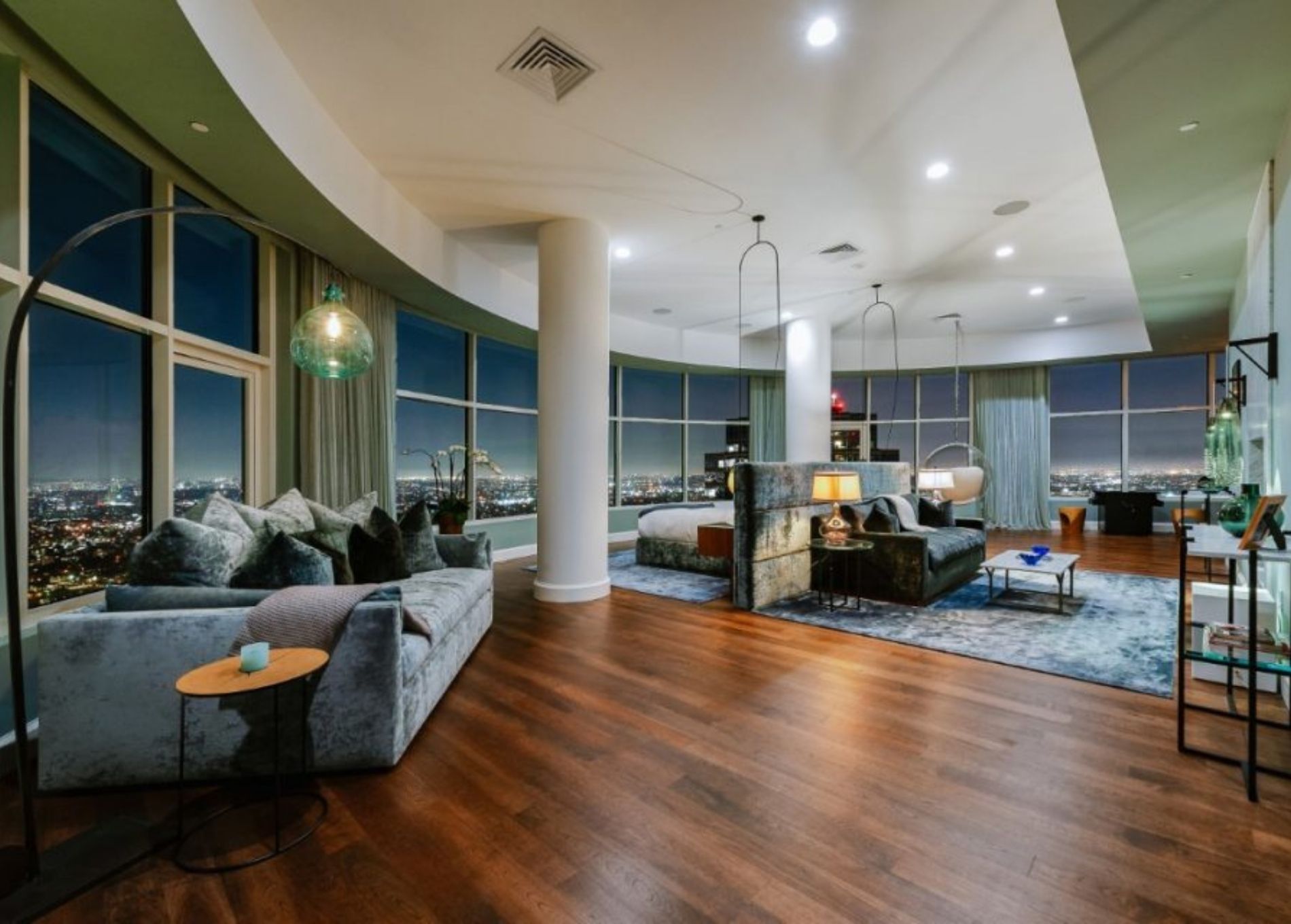 Matthew_Perry_sells_Century_City_penthouse__9.jpg