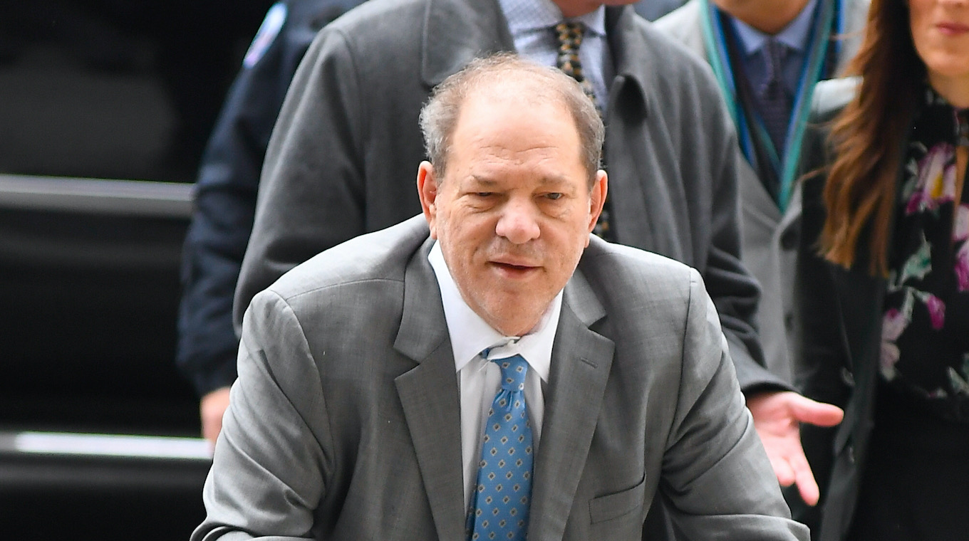 Harvey Weinstein Arrives At New York City Criminal Court Where A Jury Is Set To Begin Deliberating In The Rape And Sexual Assault Trial Harvey Weinstein Arrives At New York City Criminal Court Where A Jury Is Set To Begin Deliberating In The Rape And Sexual Assault Trial