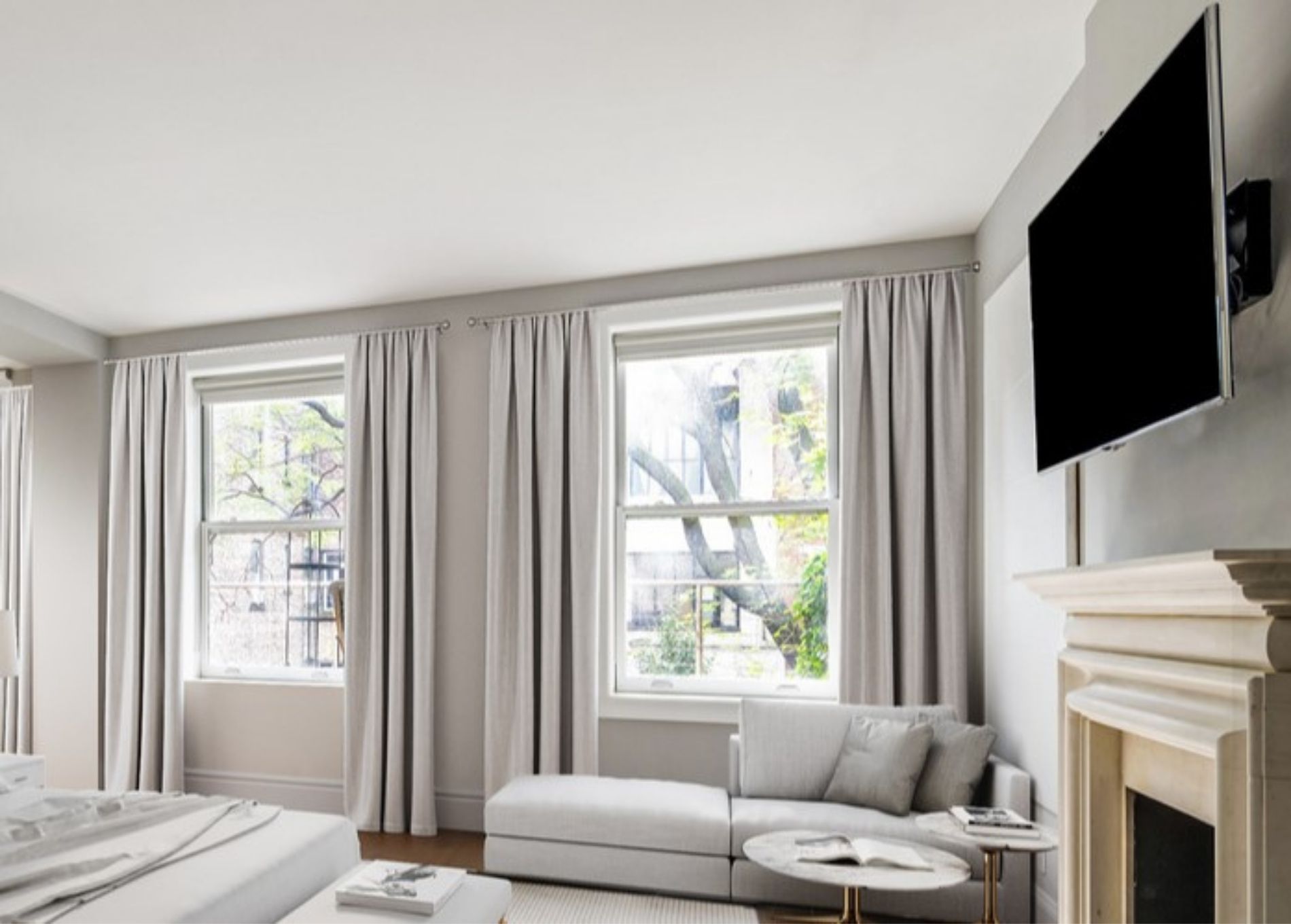 Sarah_Jessica_Parker_home_bedroom_nook.jpg