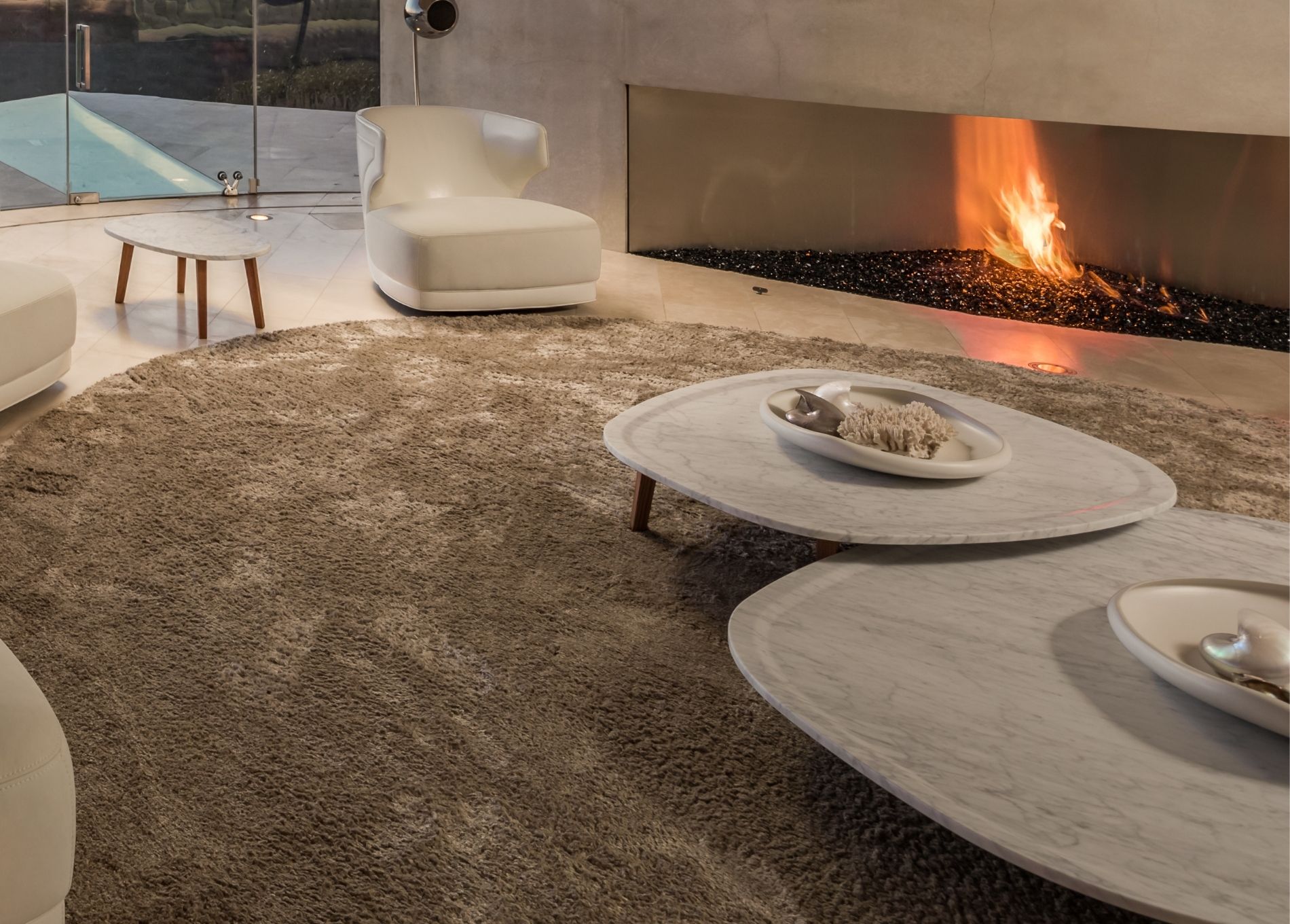 alicia_keys_home_fire_place_details.jpg