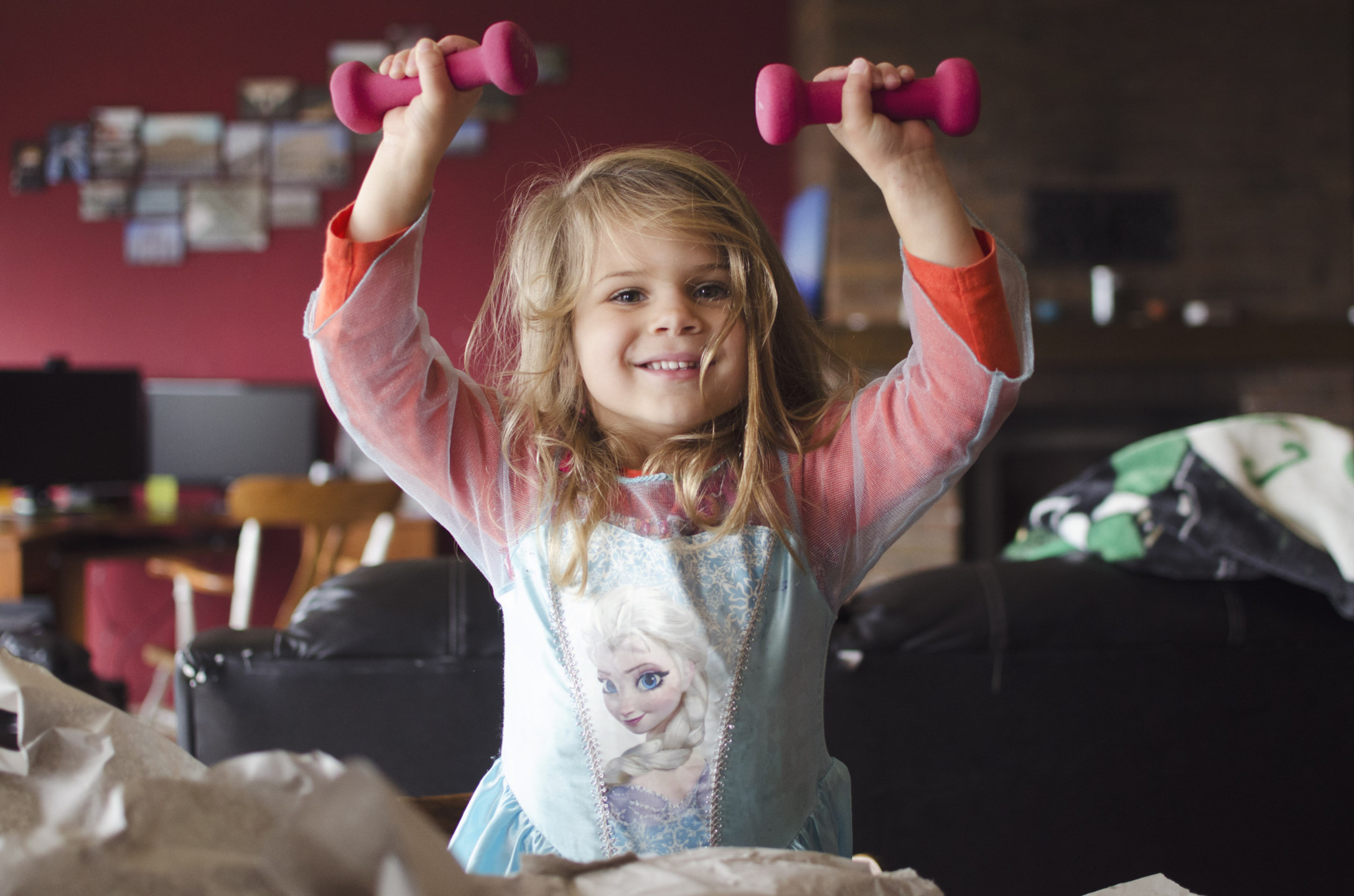 birthday-presents-for-the-5yo-elsa-dress-and-pink-weights-trying-to-keep-her-balanced-a-strong-if_t20_oEYEB8.jpg