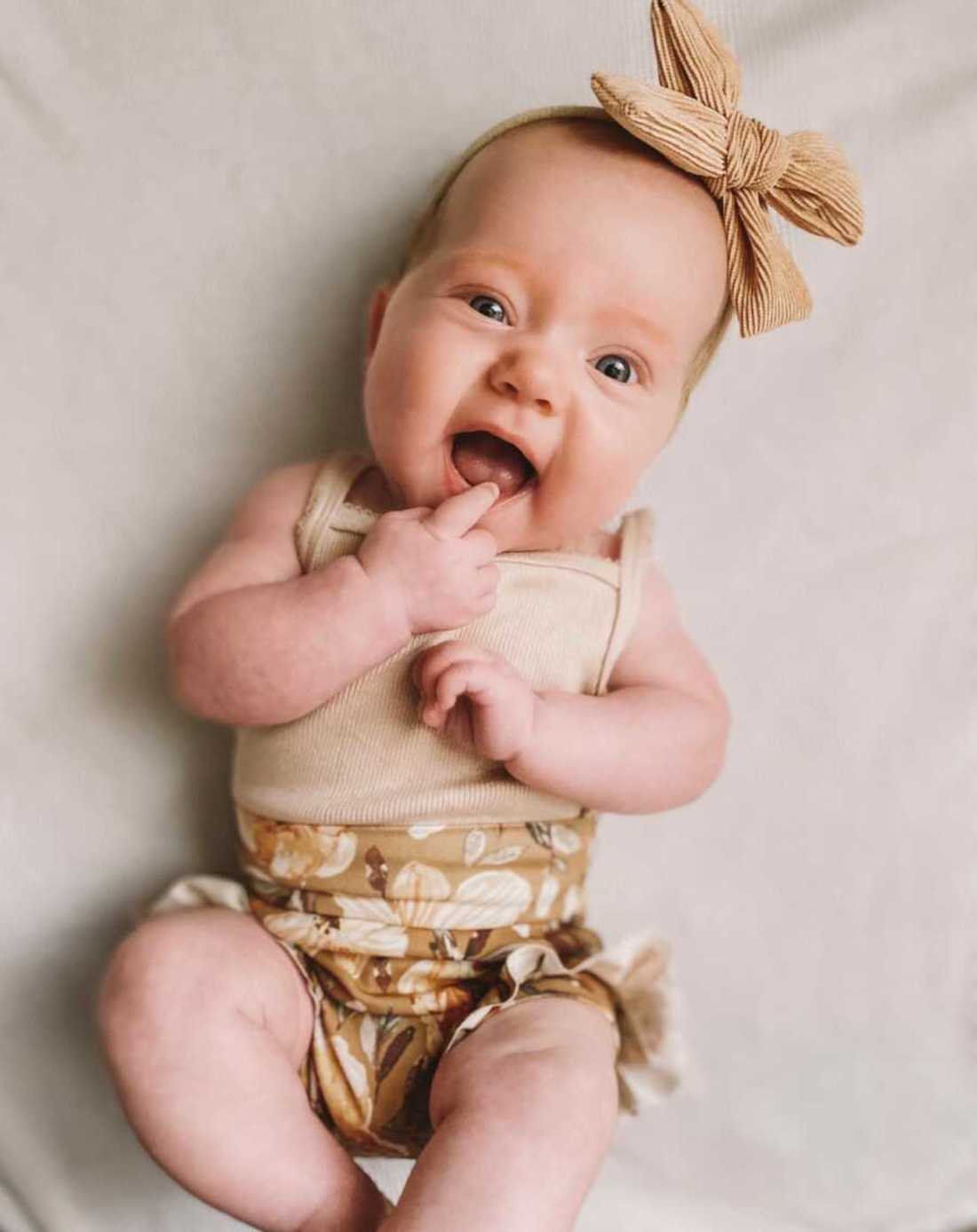 brianna_frase_rainbow_baby8-900x1188-1.jpeg