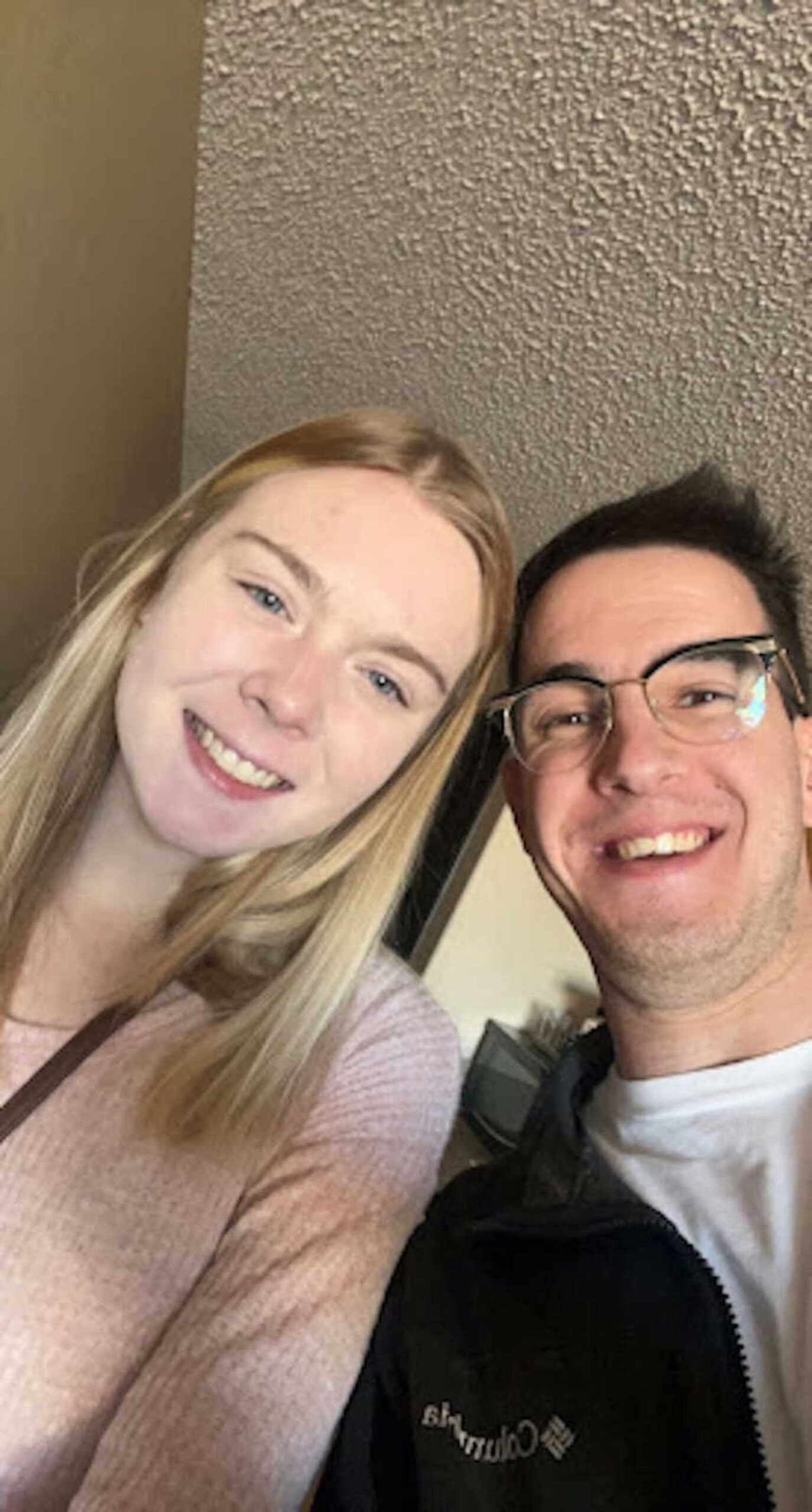 couple-takes-selfie-together-859x1600-1.jpeg
