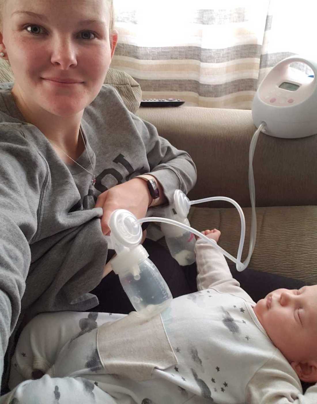 elizabeth_seaman_breastmilk_donation_9-900x1200-1.jpeg