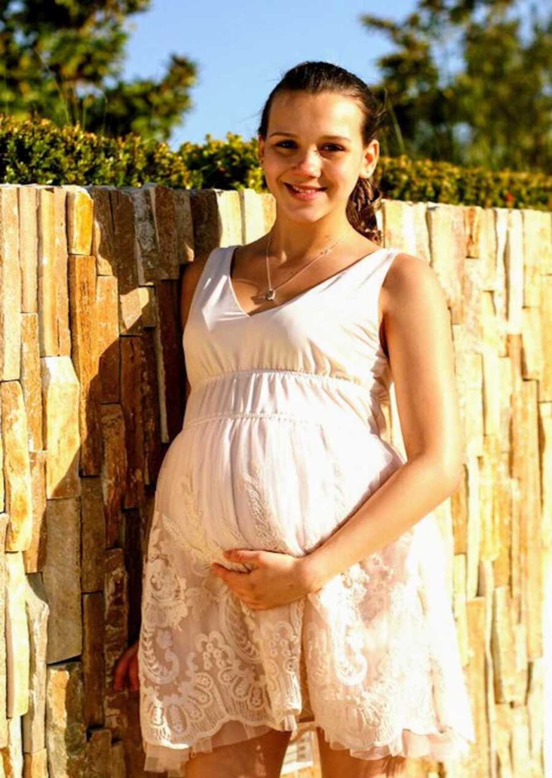 emily_williamson_teen_mom5-900x1350-1.jpeg