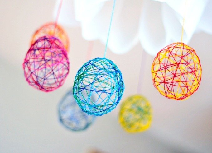 string easter eggs craft